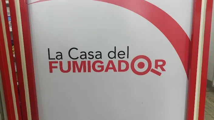LA CASA DEL FUMIGADOR